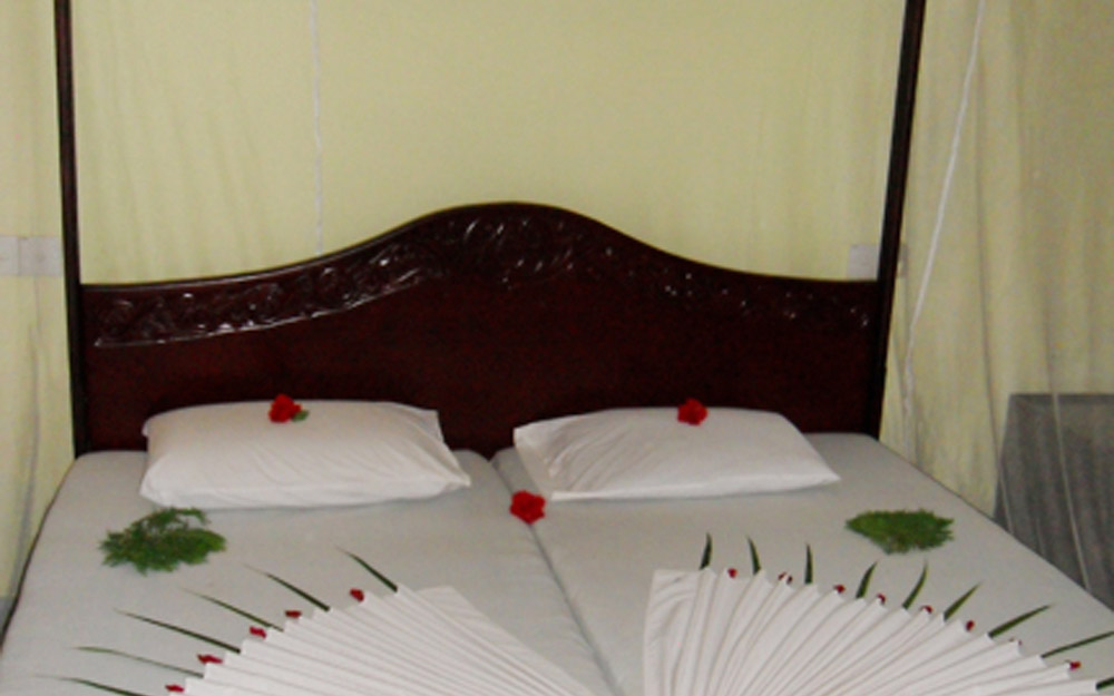 Standard Triple Room – Bed & Breakfast