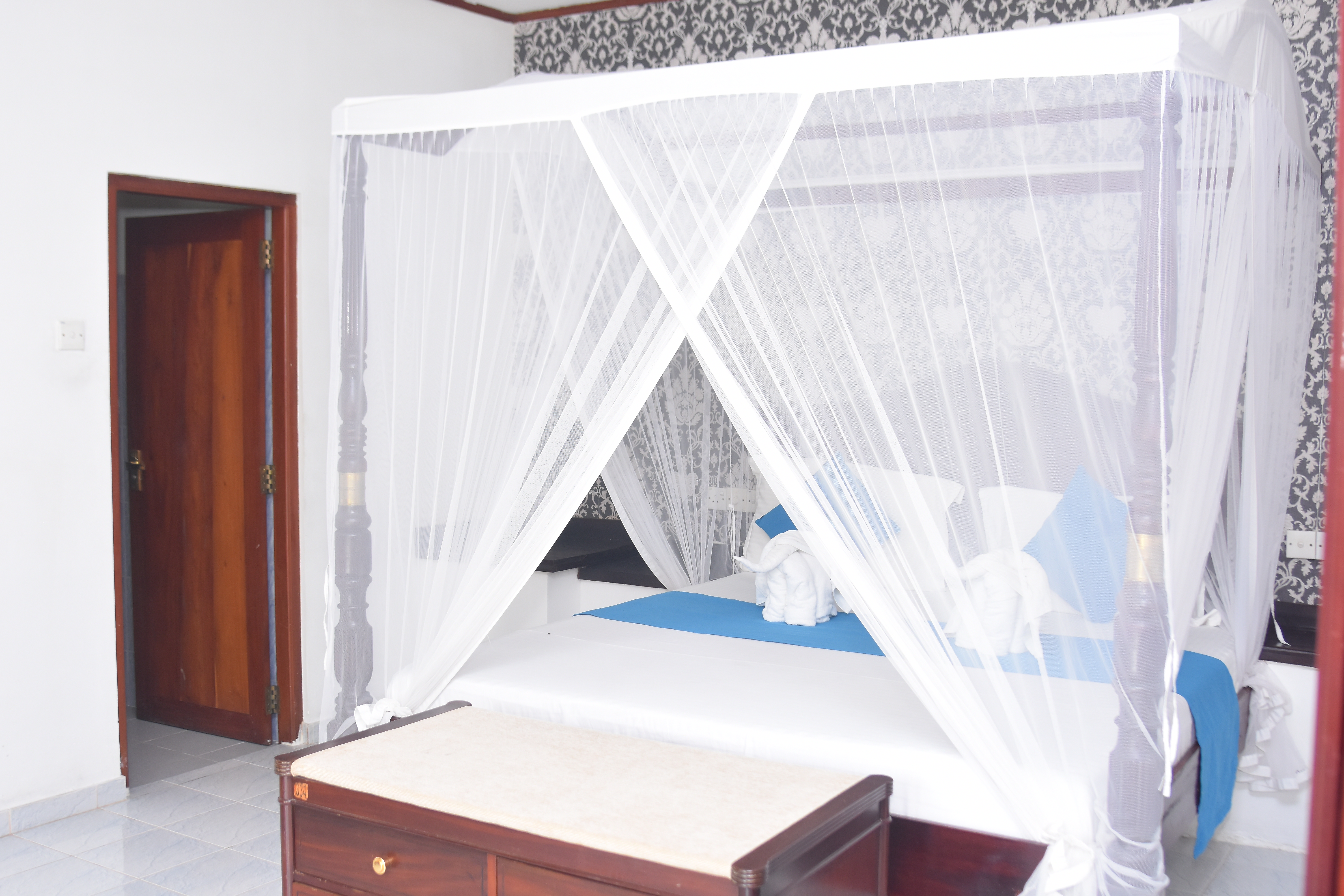 luxury Double Room – Bed & Breakfast